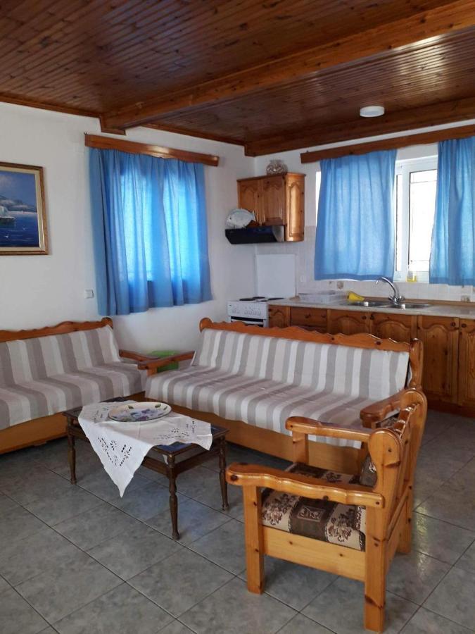 Giota & Antonia Apartments Koróni Εξωτερικό φωτογραφία
