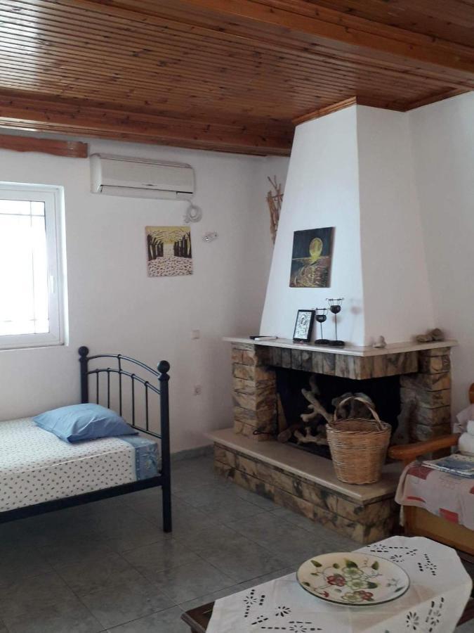 Giota & Antonia Apartments Koróni Εξωτερικό φωτογραφία